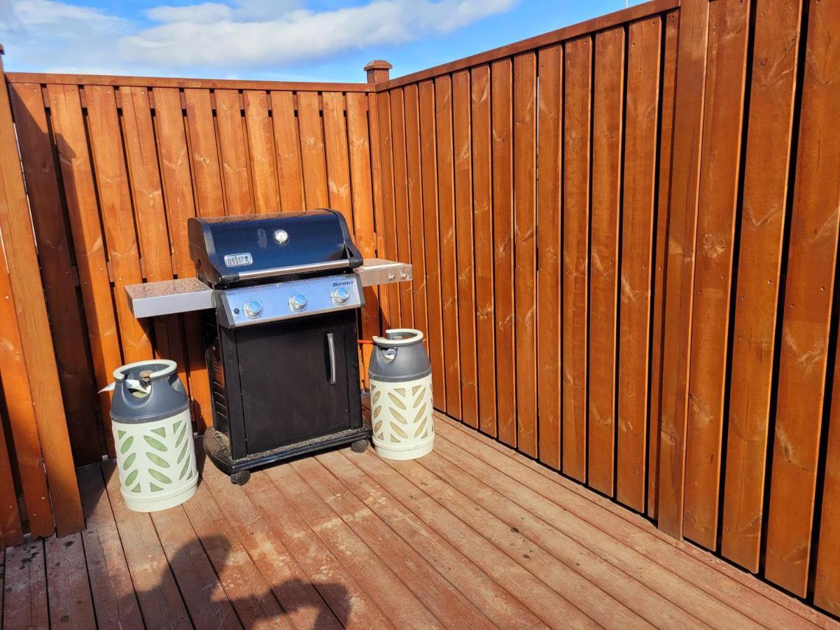 Ak Rentals, With Hot Tubs Akureyri Exteriér fotografie
